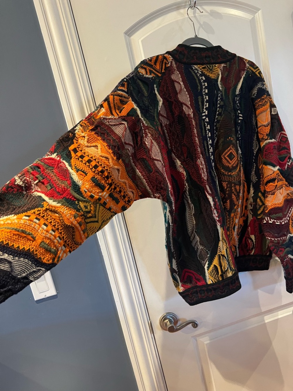 COOGI Multicolor V-Neck Knit Sweater Size Large  Excellent 
RARE - Picture 6 of 16